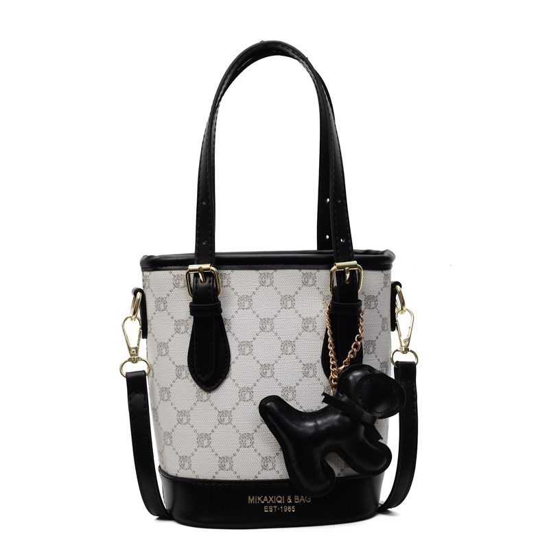 Trendy Women's Tote Bucket Bag - Versatile Crossbody with Luxurious Feel, 2025 New Style, Chic Niche Fashion Accessory Trendy Women's Tote Bucket Bag - Versatile Crossbody with Luxurious Feel, 2025 New Style, Chic Niche Fashion Accessory