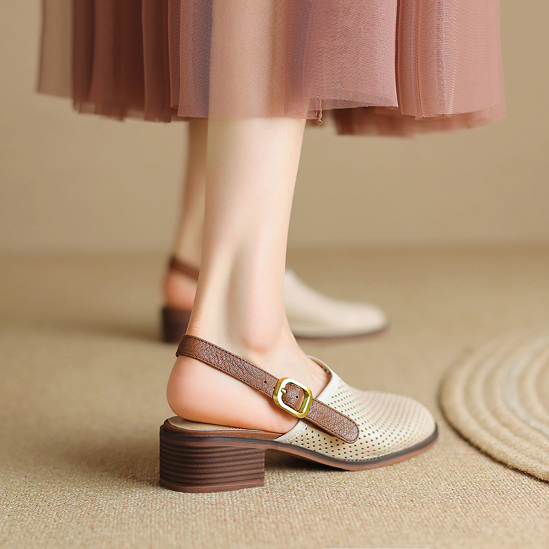 Ultra-Soft Lambskin Hollow-Out Toe Women's Sandals - Vintage-Inspired Design for Chic Summer Style Ultra-Soft Lambskin Hollow-Out Toe Women's Sandals - Vintage-Inspired Design for Chic Summer Style