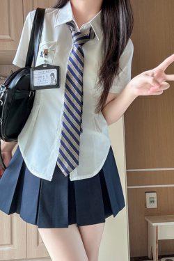 Unique Women's Short Sleeve Pocket Waist JK Shirt in White and Blue - Foldable Design, Casual Style, Perfect for Everyday Wear