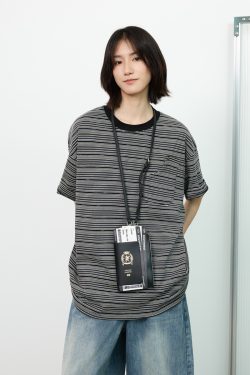 Unisex American Retro Striped Short Sleeve T-Shirt with Round Neck and Cutout Pocket Design - Y2K Style Fashion Top