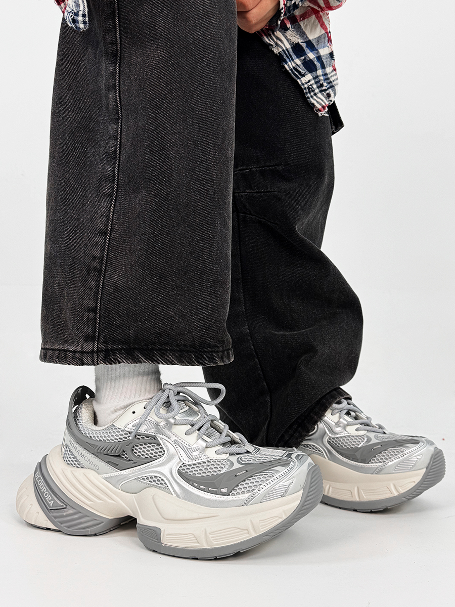 Unisex Black Scorpio Dad Shoes - Retro Thick-Soled Height-Increasing Sports Sneakers, Warrior Mecha Style, Trendy National Design Unisex Black Scorpio Dad Shoes - Retro Thick-Soled Height-Increasing Sports Sneakers, Warrior Mecha Style, Trendy National Design