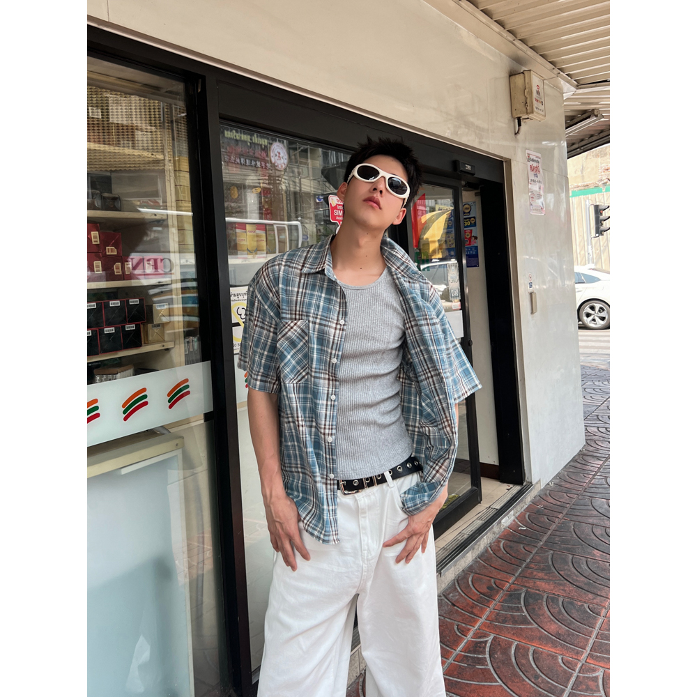 Unisex Brushed Plaid Short Sleeve Shirt - American Style Summer Casual Shirt for Couples, Loose Fit College Trend Unisex Brushed Plaid Short Sleeve Shirt - American Style Summer Casual Shirt for Couples, Loose Fit College Trend