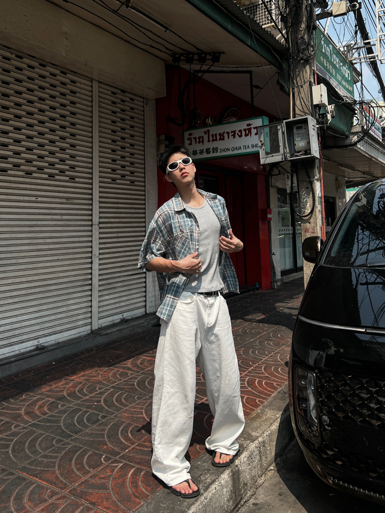 Unisex Brushed Plaid Short Sleeve Shirt - American Style Summer Casual Shirt for Couples, Loose Fit College Trend Unisex Brushed Plaid Short Sleeve Shirt - American Style Summer Casual Shirt for Couples, Loose Fit College Trend