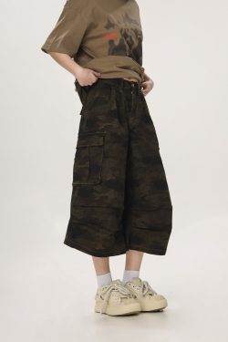 Unisex Camouflage Seven-Point Pants - Casual Workwear, Summer Loose Straight-Cut Shorts for Men and Women, 90s Inspired