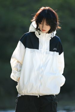 Unisex Japanese-Style Color-Blocking Lightweight Sun Protection Jacket - Breathable Retro Outdoor UV Shield for Summer