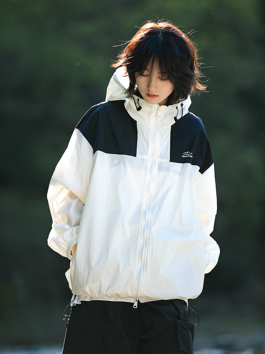 Unisex Japanese-Style Color-Blocking Lightweight Sun Protection Jacket - Breathable Retro Outdoor UV Shield for Summer Unisex Japanese-Style Color-Blocking Lightweight Sun Protection Jacket - Breathable Retro Outdoor UV Shield for Summer