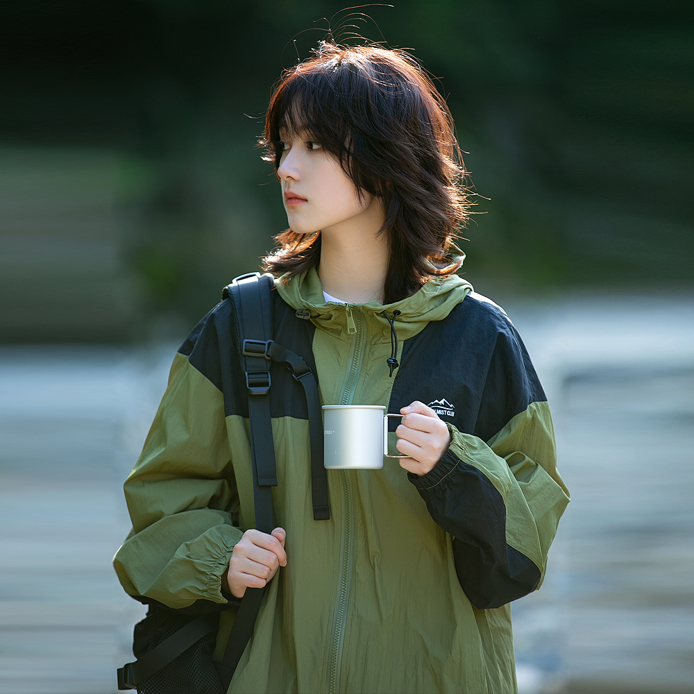 Unisex Japanese-Style Color-Blocking Lightweight Sun Protection Jacket - Breathable Retro Outdoor UV Shield for Summer Unisex Japanese-Style Color-Blocking Lightweight Sun Protection Jacket - Breathable Retro Outdoor UV Shield for Summer