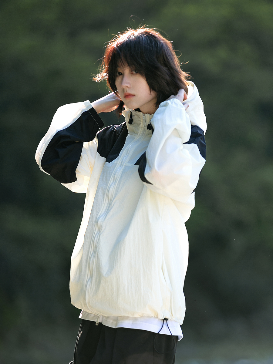Unisex Japanese-Style Color-Blocking Lightweight Sun Protection Jacket - Breathable Retro Outdoor UV Shield for Summer Unisex Japanese-Style Color-Blocking Lightweight Sun Protection Jacket - Breathable Retro Outdoor UV Shield for Summer