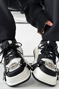 Unisex Lace-Up Casual Sneakers with Square Toe in Black and White - Trendy National Style Sports Shoes for Couples