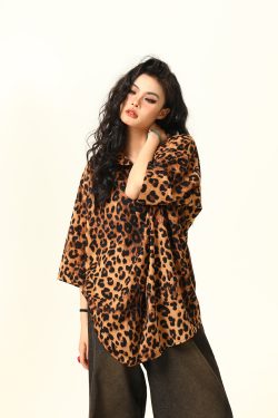 Unisex Leopard Print Shirt - Retro American Street Style, Loose Fit Summer Top, Trendy Casual Wear for Men and Women