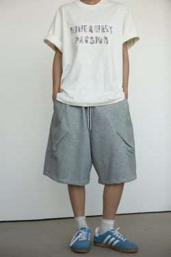 Unisex Loose-Fitting Deconstructed Pleated Shorts with Large Pockets - 2025 Fashion Trend, Five-Point Length