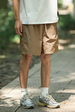 Unisex Quick-Dry Solid Color Sports Shorts - Lightweight Breathable Casual Beach Five-Point Pants for Summer Outdoor Activities