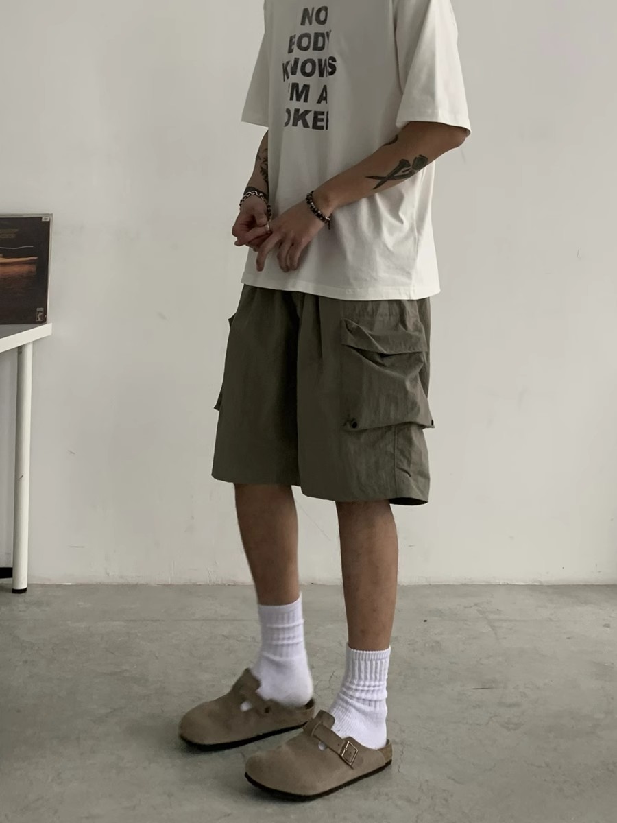 Unisex Retro Cargo Shorts - Japanese Style Summer Commuting Loose Straight Five-Point Pants for Outdoor Trend Unisex Retro Cargo Shorts - Japanese Style Summer Commuting Loose Straight Five-Point Pants for Outdoor Trend