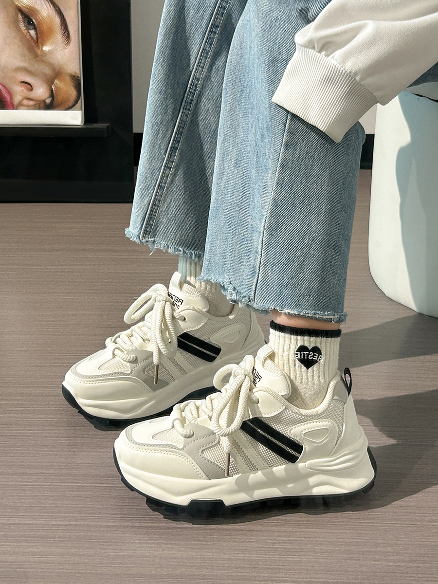 Unisex Retro Dad Shoes - Breathable Mesh Summer Sneakers for Couples - Versatile Soft-Soled White Footwear Unisex Retro Dad Shoes - Breathable Mesh Summer Sneakers for Couples - Versatile Soft-Soled White Footwear