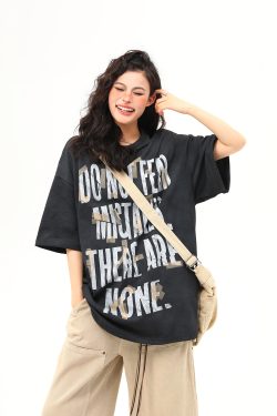 Unisex Retro Graffiti Letter Design Short-Sleeve T-Shirt - Summer Versatile Couple Tee, 90s American Street Style