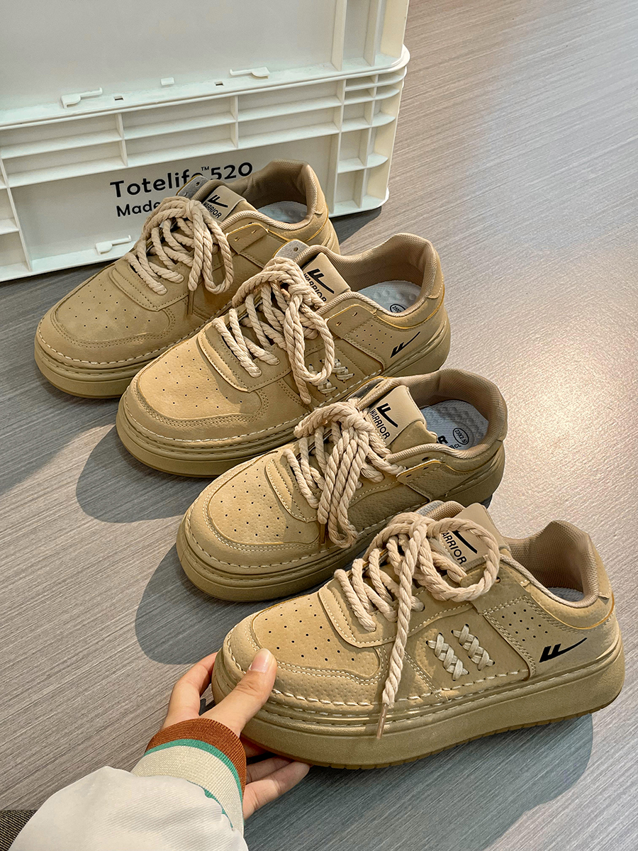 Unisex Retro Thick-Soled Sneakers - Breathable American Style Sports Shoes for Women - Versatile Spring and Autumn Footwear Unisex Retro Thick-Soled Sneakers - Breathable American Style Sports Shoes for Women - Versatile Spring and Autumn Footwear