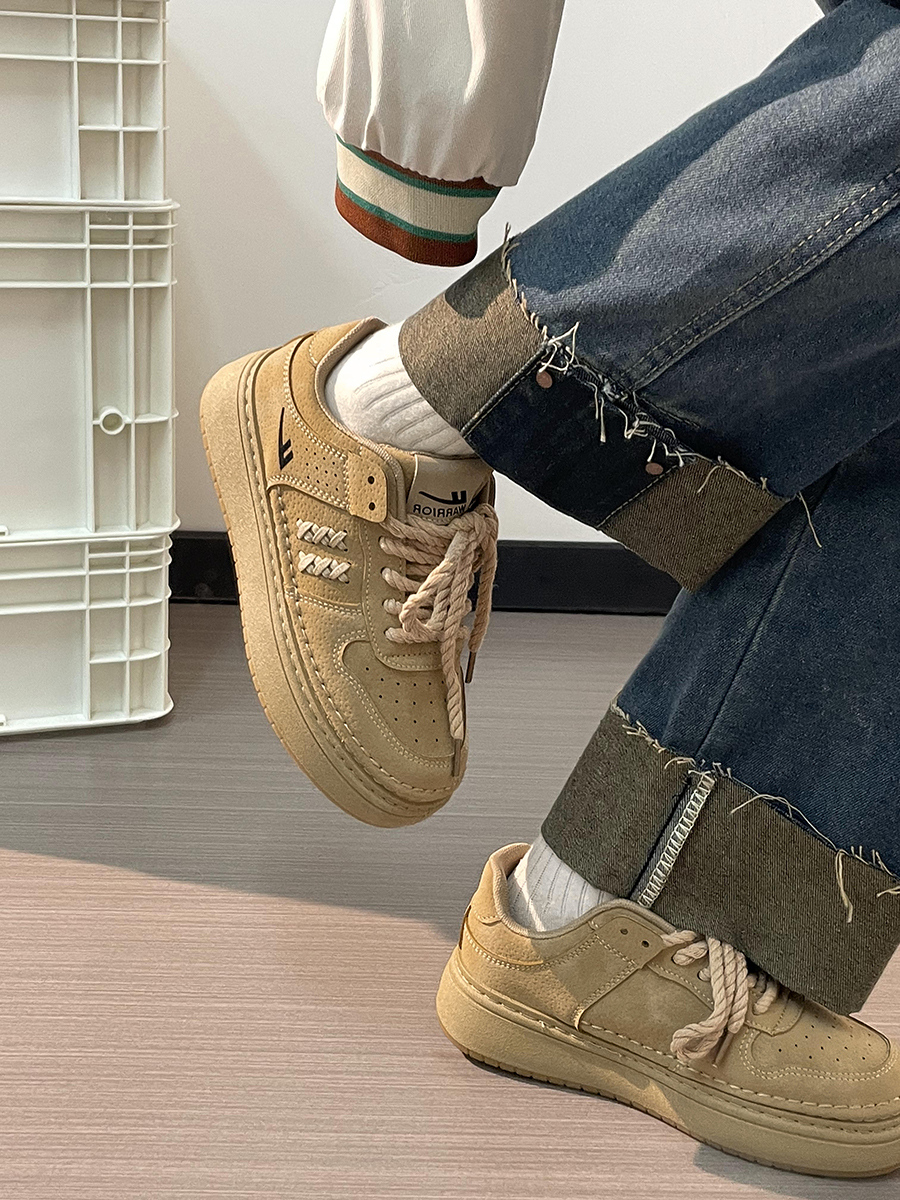 Unisex Retro Thick-Soled Sneakers - Breathable American Style Sports Shoes for Women - Versatile Spring and Autumn Footwear Unisex Retro Thick-Soled Sneakers - Breathable American Style Sports Shoes for Women - Versatile Spring and Autumn Footwear