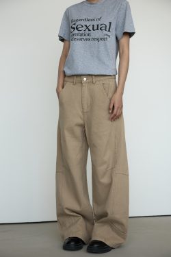 Unisex Retro Wide-Leg Trousers with Tailored Curved Blade Design - Casual Straight Loose Pants for 90s Inspired Style