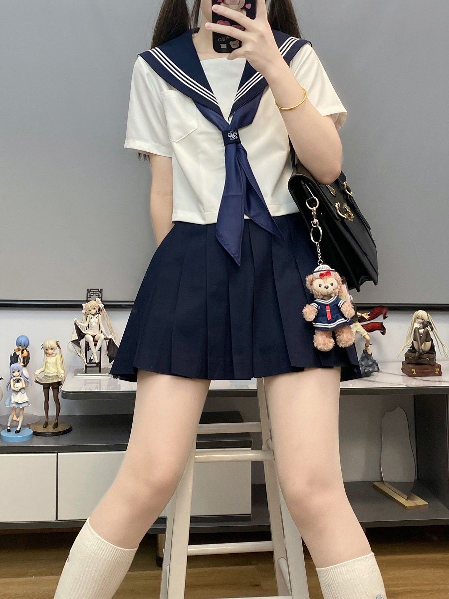 Unisex Sailor Suit Set - Authentic JK Uniform with Long & Short Sleeves, Basic White, Three-Volume Design for Middle School Style Unisex Sailor Suit Set - Authentic JK Uniform with Long & Short Sleeves, Basic White, Three-Volume Design for Middle School Style