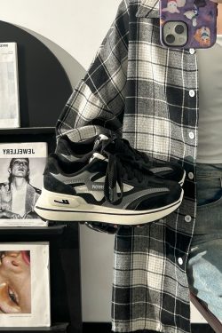 Unisex Summer Mesh Sneakers - Breathable Soft Sole White Sports Shoes, Versatile Dad Shoes for Casual and Active Wear