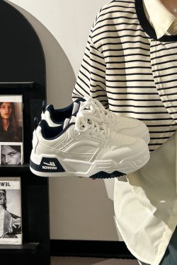 Unisex Summer Mesh Sports Shoes - Breathable Versatile Thick-Soled Casual Sneakers for Women and Men