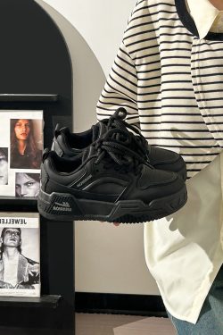 Unisex Summer Mesh Sports Shoes - Breathable Versatile Thick-Soled Casual Sneakers for Women and Men