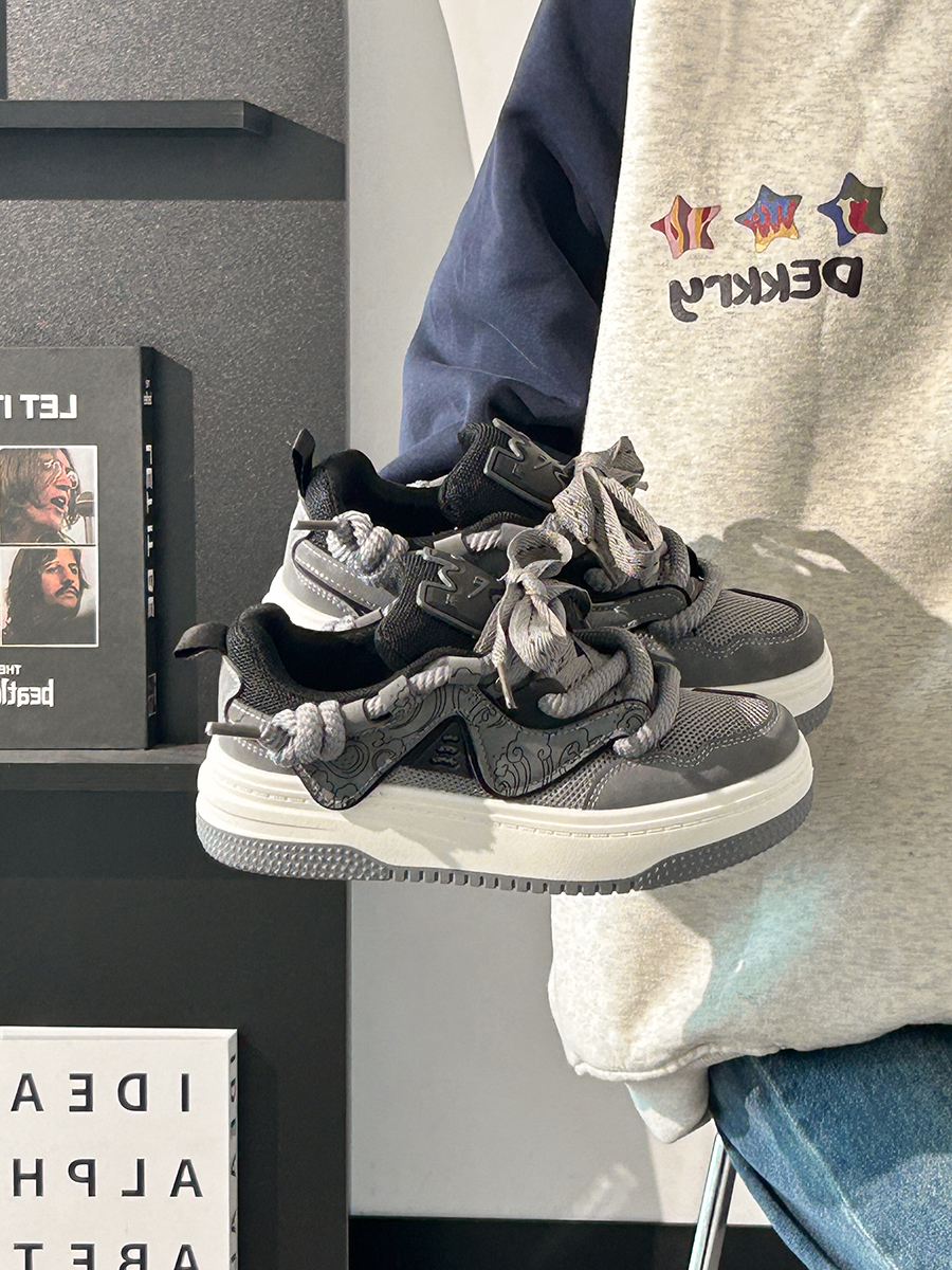 Unisex Thick-Soled Sneakers for Spring 2025 - Versatile Casual Sports Shoes for Men and Women Unisex Thick-Soled Sneakers for Spring 2025 - Versatile Casual Sports Shoes for Men and Women