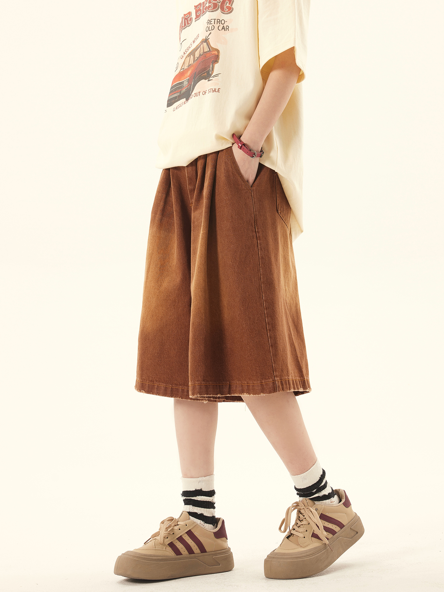 Unisex Vintage Retro Denim Shorts - Loose Wide-Leg Five-Point Pants for Couples - Versatile American Style Fashion Unisex Vintage Retro Denim Shorts - Loose Wide-Leg Five-Point Pants for Couples - Versatile American Style Fashion