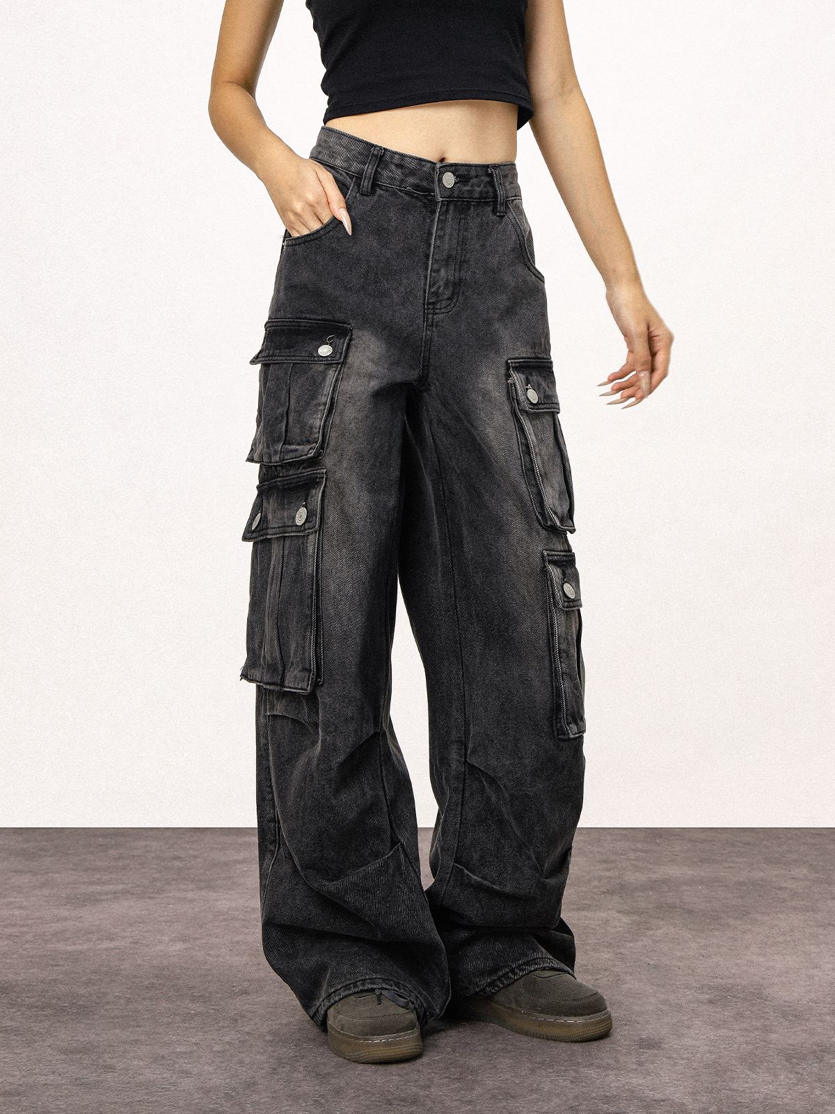 Unisex Vintage Washed Black Straight Leg Jeans - Casual American Style Work Pants for Everyday Wear Unisex Vintage Washed Black Straight Leg Jeans - Casual American Style Work Pants for Everyday Wear