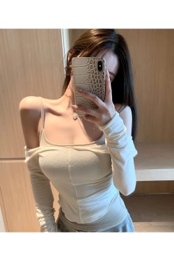 Universal Lift Cup Camisole for Women - Fitted Basic Top with Chest Pads, Versatile Essential for Everyday Style