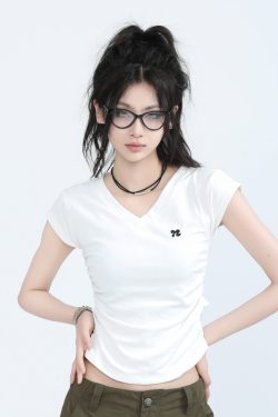 V-Neck Embroidered Fitted Short Sleeve T-Shirt for Women - American Style Spicy Girl Summer Top