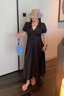 V-neck Lace Spliced Slit Dress for Women - Summer 2025 Unique Waist-Cinching Design, Trendy and Stylish