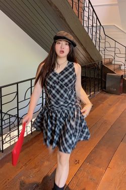 V-Neck Plaid Dress for Women, Sleeveless Summer 2025 Plus Size Short Skirt for Curvy Figures, Trendy Casual Style