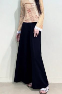 Versatile Black Floor-Length A-Line Skirt for Spring and Summer, Casual Sports Leisure Style, Perfect for Everyday Wear