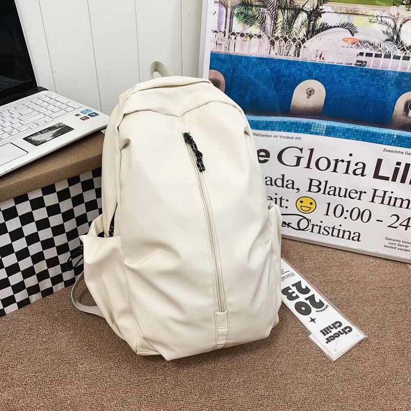 Versatile Classic Student Backpack for Middle & High School - Simple Travel Laptop Bag, Ideal for Everyday Use Versatile Classic Student Backpack for Middle & High School - Simple Travel Laptop Bag, Ideal for Everyday Use