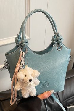 Versatile Crossbody Handbag for Women, Stylish Small Bag with High-End Feel, Casual Letter Design, Perfect for Everyday Use