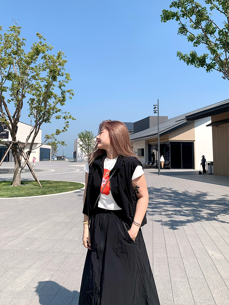 Versatile Plus Size Round Neck Sleeveless Vest Dress - Spring/Summer Loose Slim Long Dress for Effortless Style Versatile Plus Size Round Neck Sleeveless Vest Dress - Spring/Summer Loose Slim Long Dress for Effortless Style