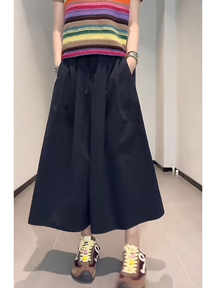 Versatile Plus Size Wide-Leg Pants for Women - Loose-Fit, Elastic Waist, Hip-Covering, Casual Style, Perfect for Everyday Wear Versatile Plus Size Wide-Leg Pants for Women - Loose-Fit, Elastic Waist, Hip-Covering, Casual Style, Perfect for Everyday Wear