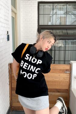 Versatile Round Neck Short Sleeve Letter Print T-Shirt for Women - Loose Slim Fit, Spring/Summer 2025 Fashion, Casual Style