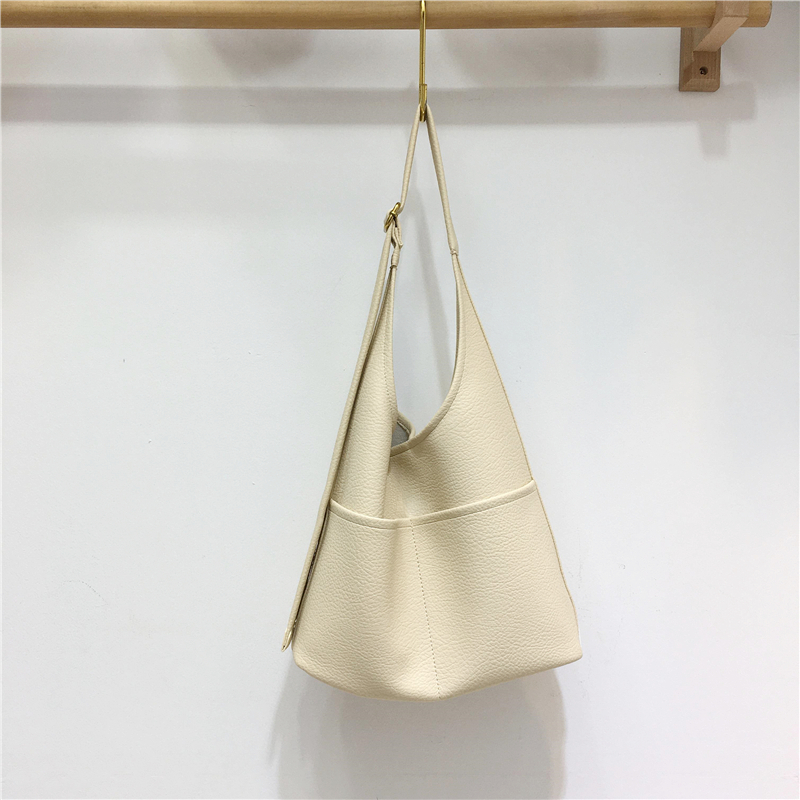 Versatile Soft Leather Tote Bag - Korean Style Fashionable Large Capacity Shoulder Bag for Moms & Kids Versatile Soft Leather Tote Bag - Korean Style Fashionable Large Capacity Shoulder Bag for Moms & Kids