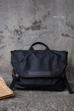 Versatile Sports Crossbody Bag for Men - Casual Commuting Shoulder Sling Bag for Cycling - Spring 2025 Trendy Design