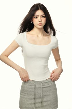 Versatile Square-Neck Cropped T-Shirt for Women - American Style Summer Short Sleeve Top, Collarbone-Revealing Trendy Design