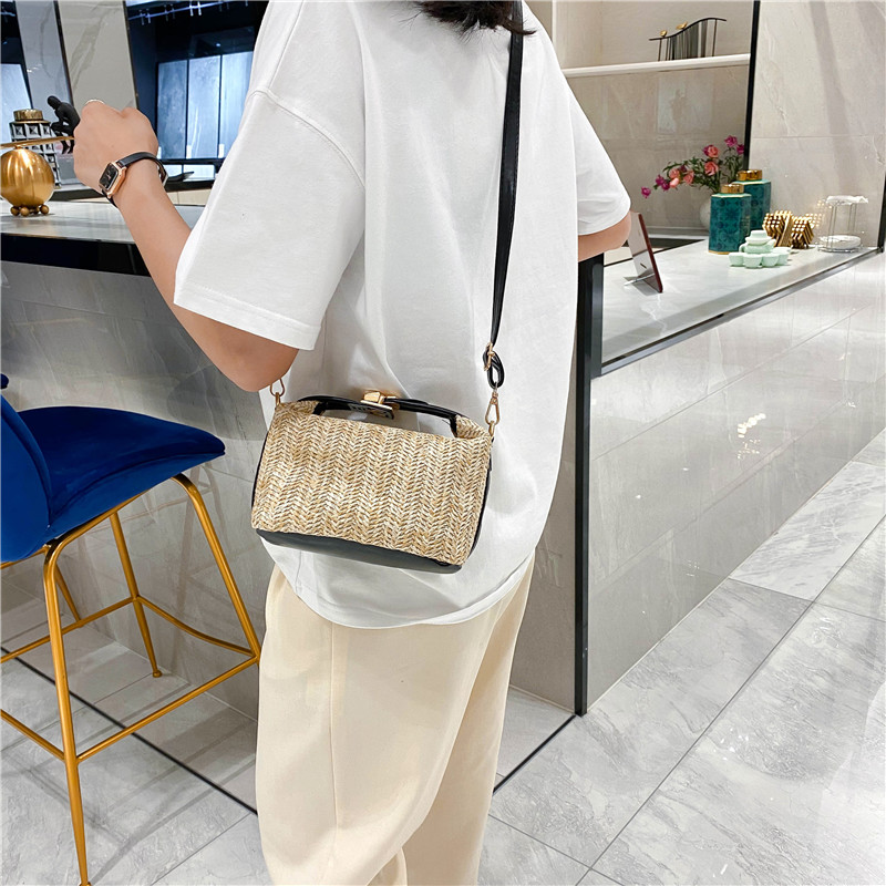 Versatile Straw Woven Small Square Bag for Women - Casual Handheld, Shoulder & Crossbody Style for Summer 2025 Versatile Straw Woven Small Square Bag for Women - Casual Handheld, Shoulder & Crossbody Style for Summer 2025