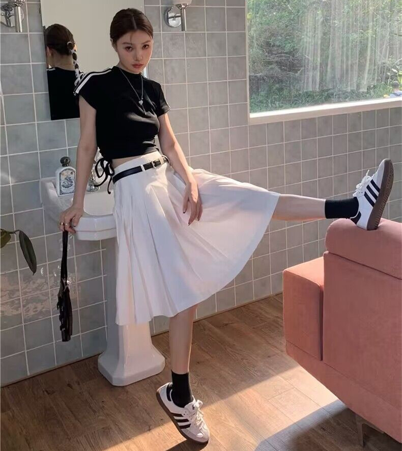 Versatile White High-Waisted Pleated A-Line Skirt for Women - Plus Size Mid-Length JK Style Over-the-Knee Half Skirt Versatile White High-Waisted Pleated A-Line Skirt for Women - Plus Size Mid-Length JK Style Over-the-Knee Half Skirt