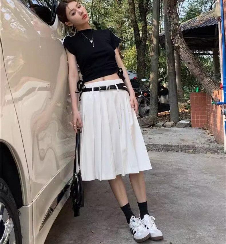 Versatile White High-Waisted Pleated A-Line Skirt for Women - Plus Size Mid-Length JK Style Over-the-Knee Half Skirt Versatile White High-Waisted Pleated A-Line Skirt for Women - Plus Size Mid-Length JK Style Over-the-Knee Half Skirt