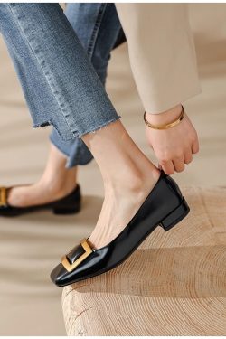 Versatile Women's Chunky Heel Shoes with Square Buckle, Square Toe Design - Fashionable Commuting Grandma Style Footwear