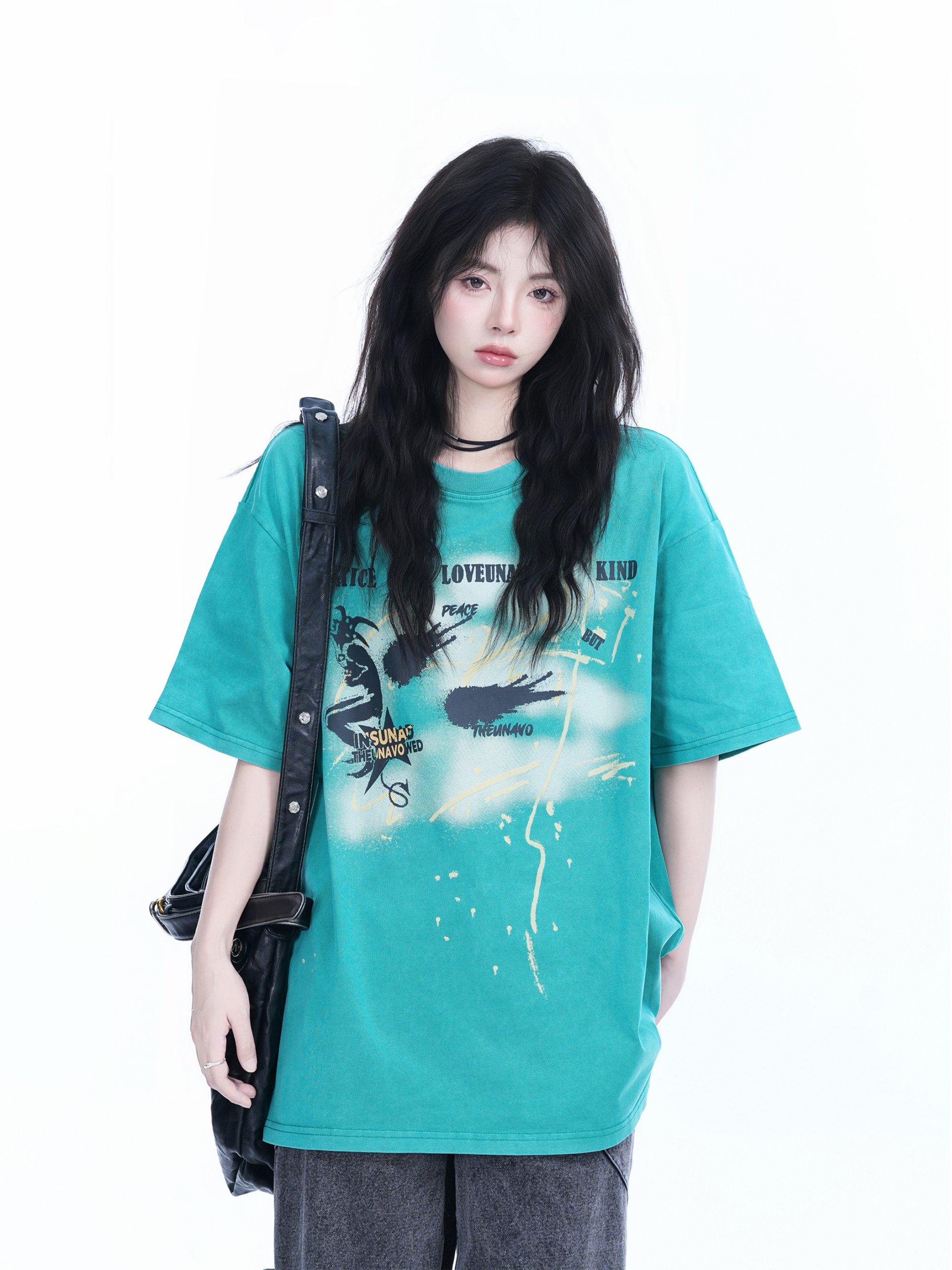 Vintage American-Style Oversized Short-Sleeve T-Shirt for Women - "Sit and Eat Until the Mountains Are Empty" - Trendy Loose Fit Vintage American-Style Oversized Short-Sleeve T-Shirt for Women - "Sit and Eat Until the Mountains Are Empty" - Trendy Loose Fit