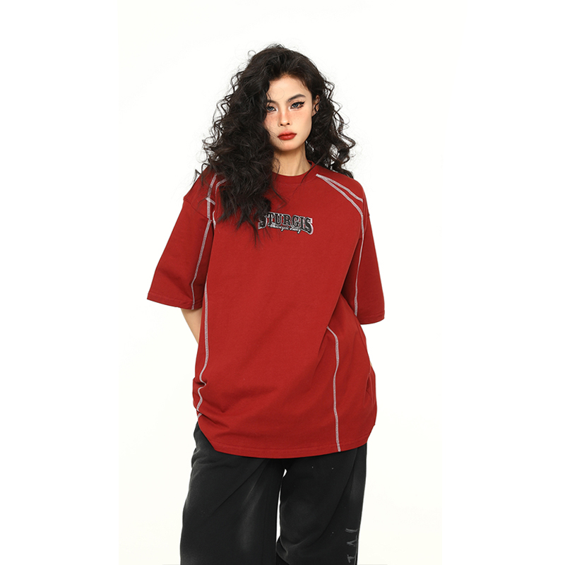 Vintage American Unisex Short Sleeve T-Shirt in Red - Trendy Loose Fit Couple Tee for Y2K Style Lovers Vintage American Unisex Short Sleeve T-Shirt in Red - Trendy Loose Fit Couple Tee for Y2K Style Lovers