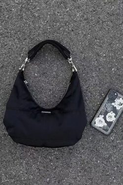 Vintage Black Crescent Tote Bag for Women - High-End Cloud Design Shoulder Bag, Chic Underarm Bag for 2023