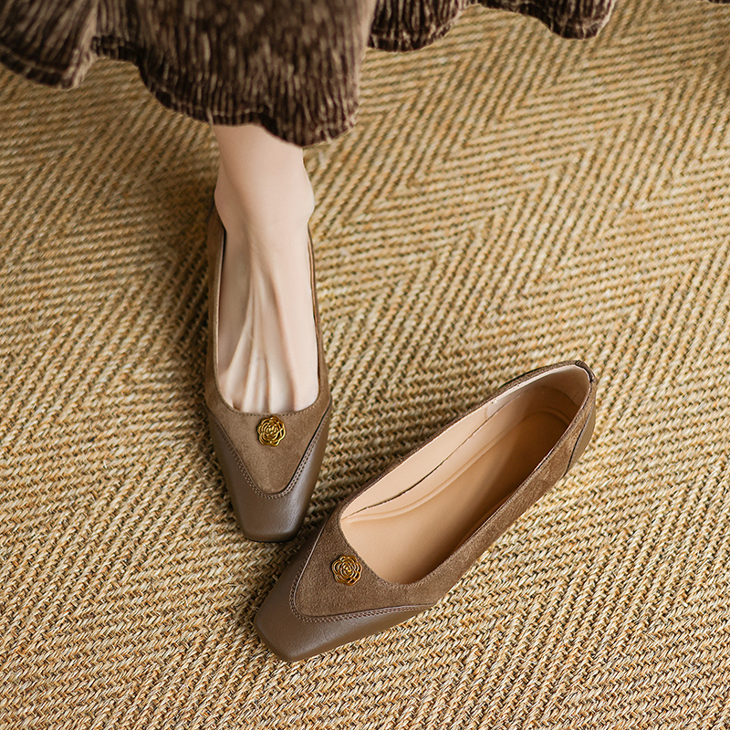 Vintage British Style Handmade Genuine Leather Flats for Women - 2025 Spring Collection, Elegant OL Commuting Footwear Vintage British Style Handmade Genuine Leather Flats for Women - 2025 Spring Collection, Elegant OL Commuting Footwear